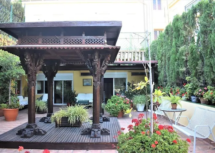 Casa Con Terrazas